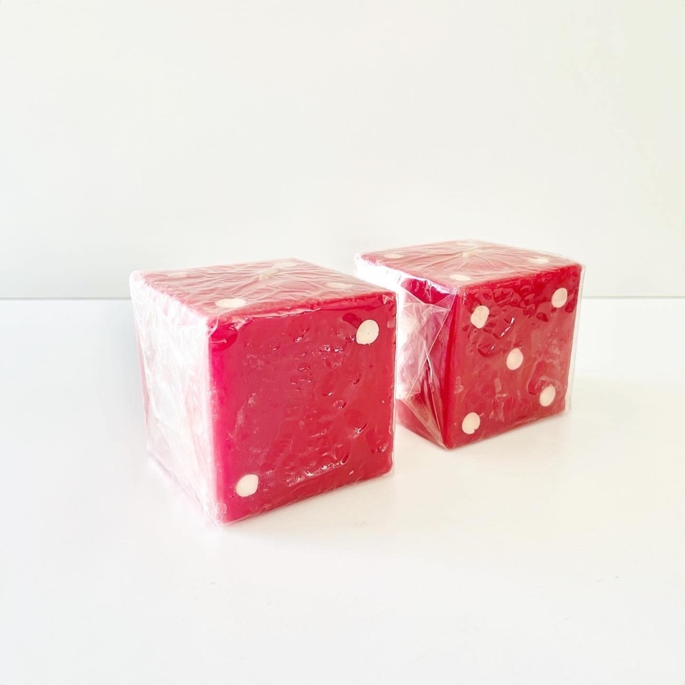 Pair of dice candles